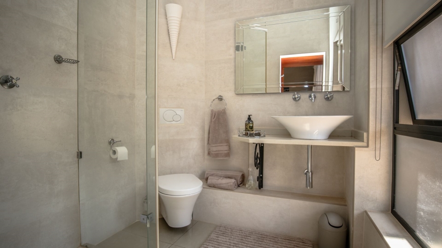 3 Bedroom Property for Sale in The Coves North West